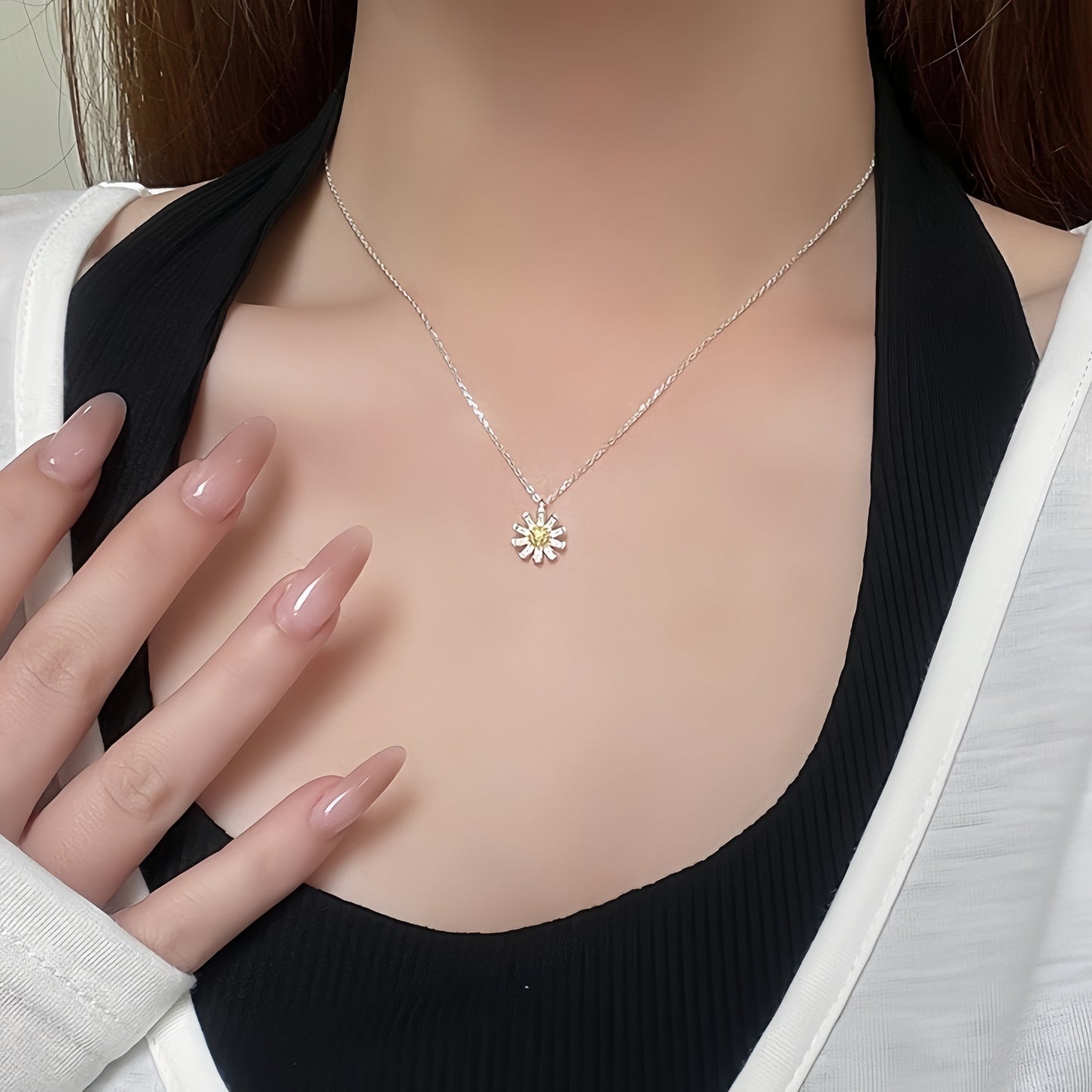 S925 Sterling Silver Daisy Necklace