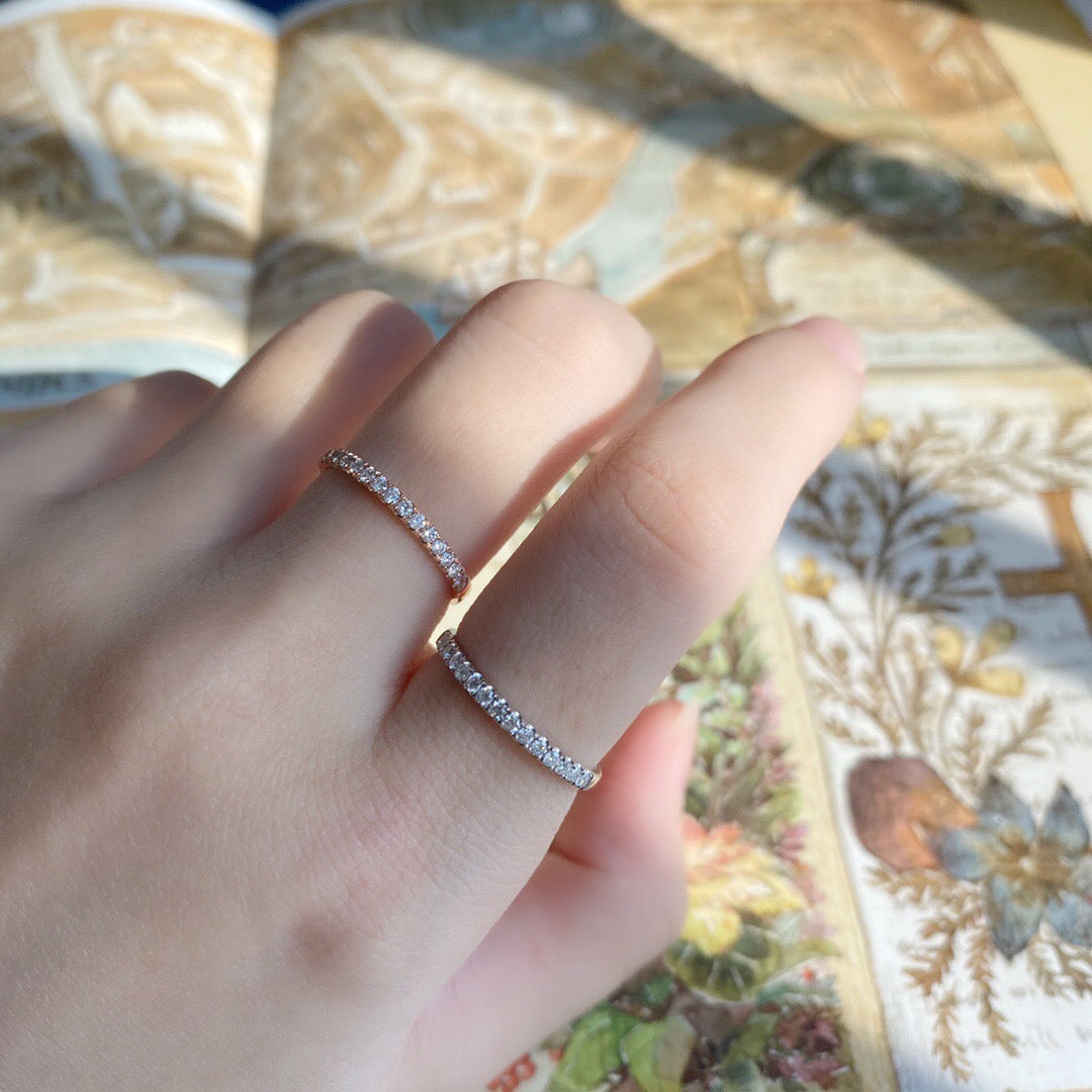Moissanite stackable thin v band ring