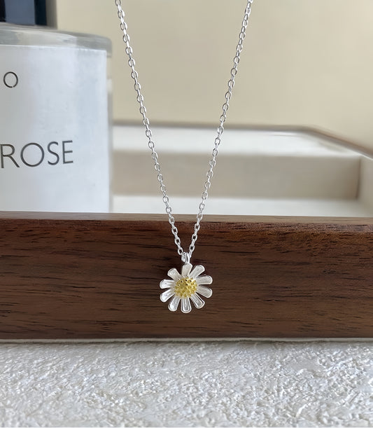 S925 Sterling Silver Daisy Necklace