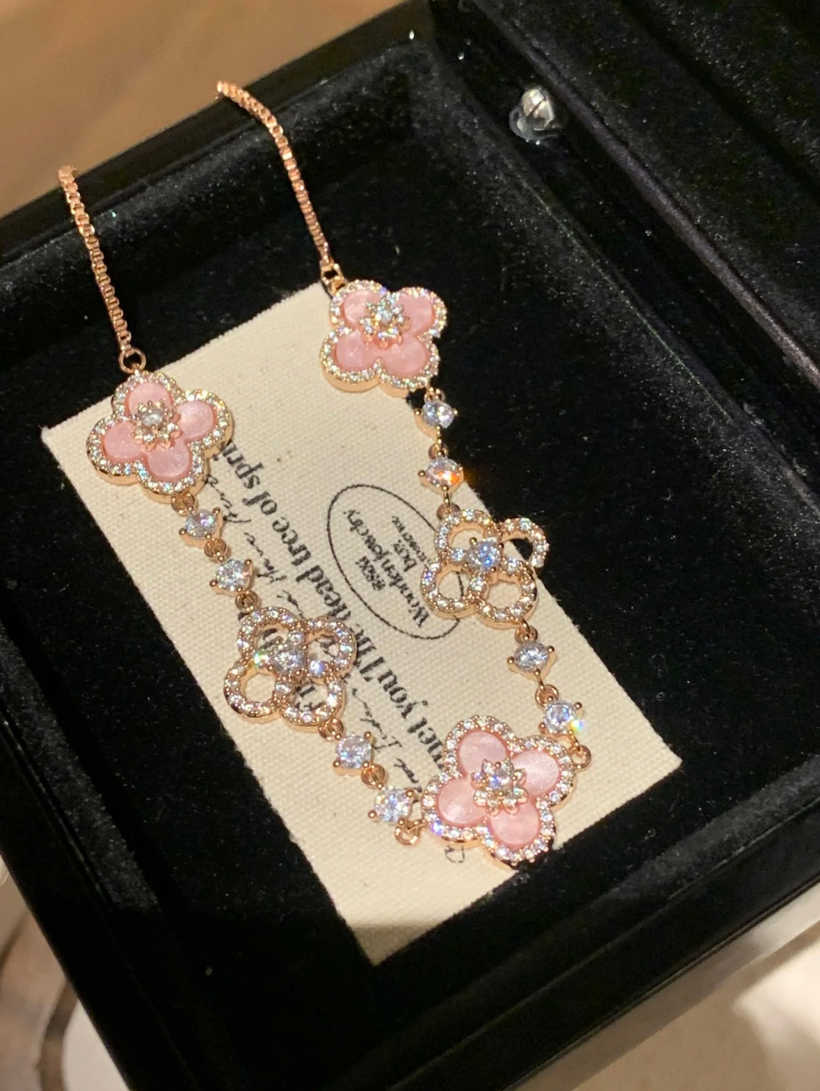 STARLIGHT PETAL CLEEF BRACELET